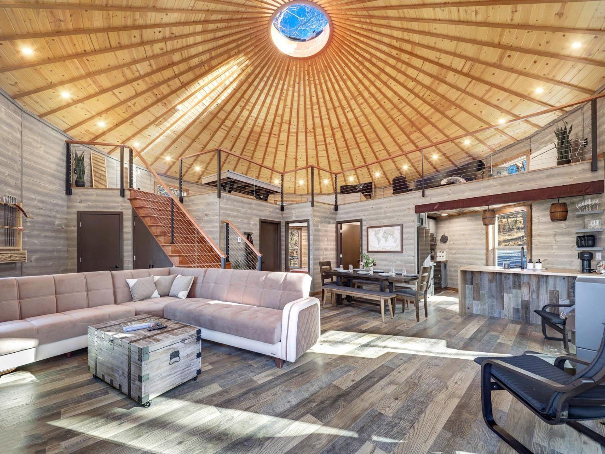 Shenandoah Yurt: Hot Tub~Wood Stove~Wifi~Evcharger Villa Stanley Exterior photo