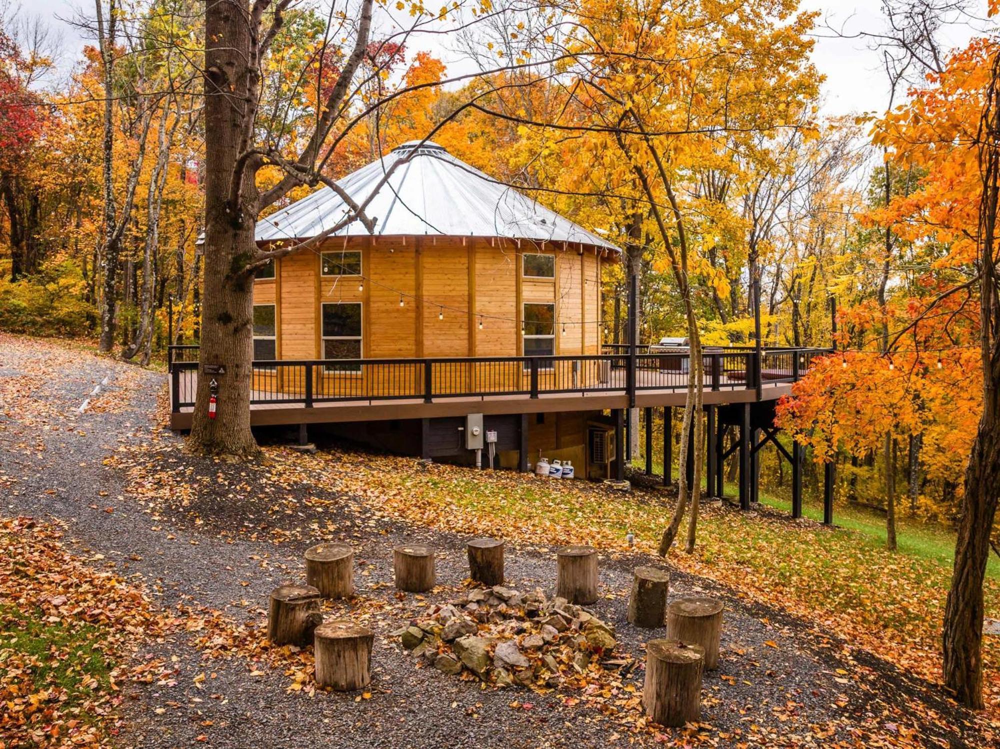 Shenandoah Yurt: Hot Tub~Wood Stove~Wifi~Evcharger Villa Stanley Exterior photo